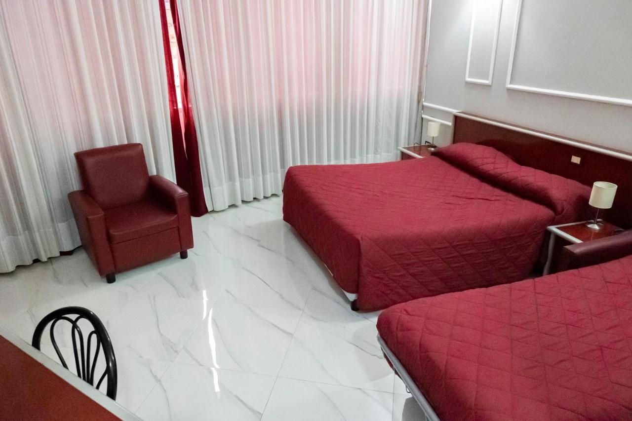 Hotel Sica Montecorvino Rovella Extérieur photo
