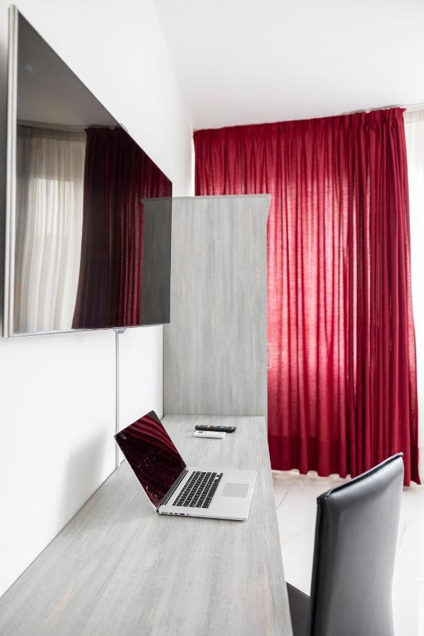 Hotel Sica Montecorvino Rovella Extérieur photo