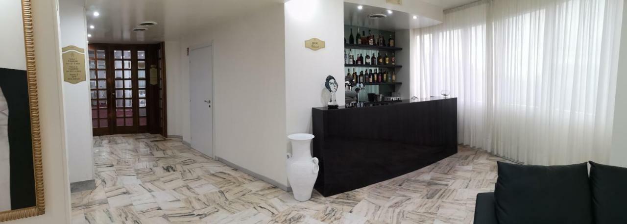 Hotel Sica Montecorvino Rovella Extérieur photo